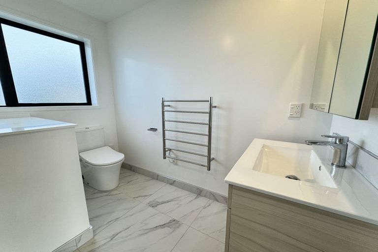 Photo of property in 2/6 Riccarton Road, Riccarton, Christchurch, 8011