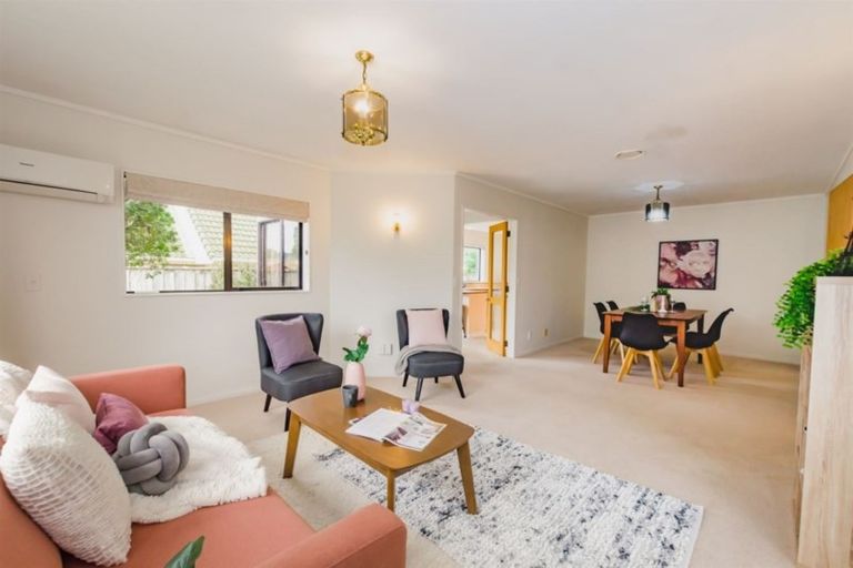 Photo of property in 4 Manly Garden, Paraparaumu Beach, Paraparaumu, 5032