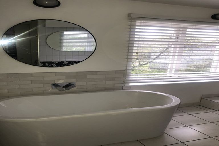 Photo of property in 61a Mortimer Terrace, Brooklyn, Wellington, 6021