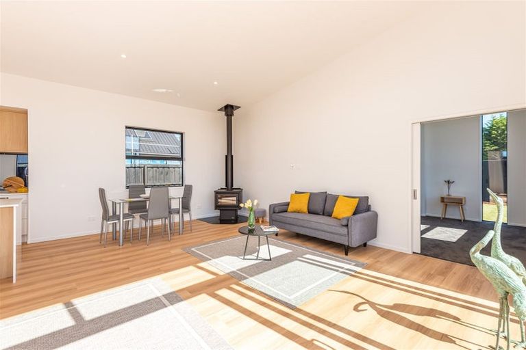 Photo of property in 37 Hotere Street, Rangiora, 7400