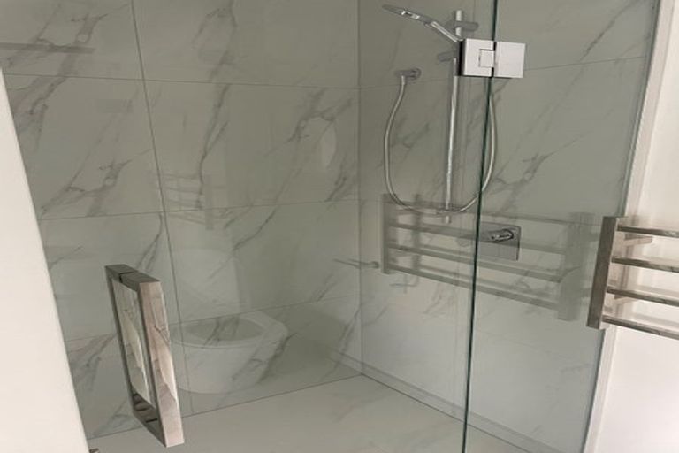 Photo of property in 62a Cleveland Street, Edgeware, Christchurch, 8013