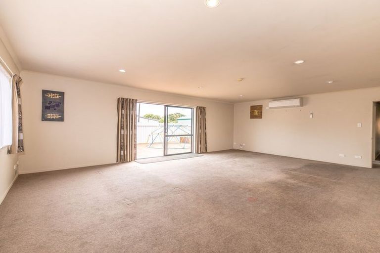 Photo of property in 33 Queen Street, Westport, 7825