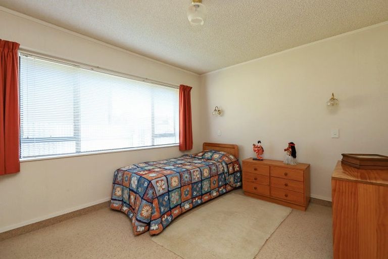 Photo of property in 4/52 Avondale Road, Taradale, Napier, 4112