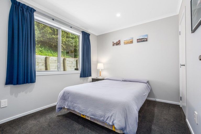 Photo of property in 13 Banks Boulevard, Whitby, Porirua, 5024