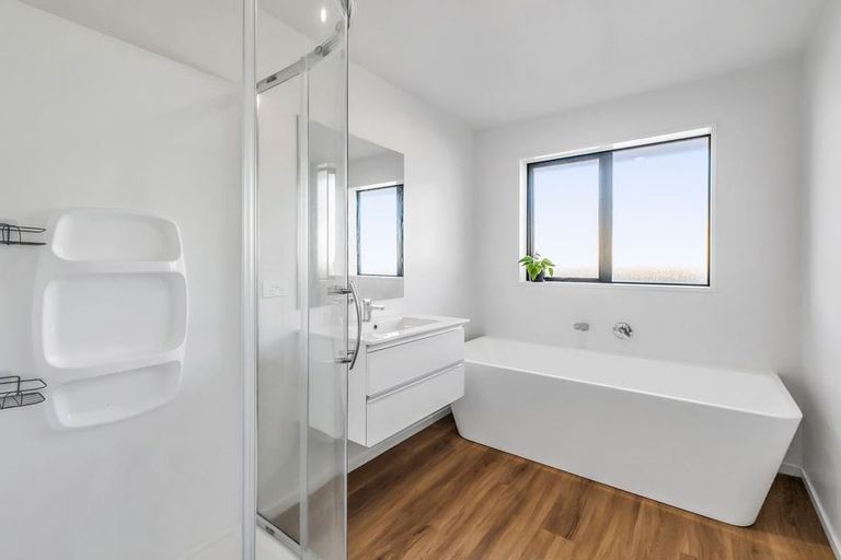 Photo of property in 197 Faringdon Boulevard, Rolleston, 7615