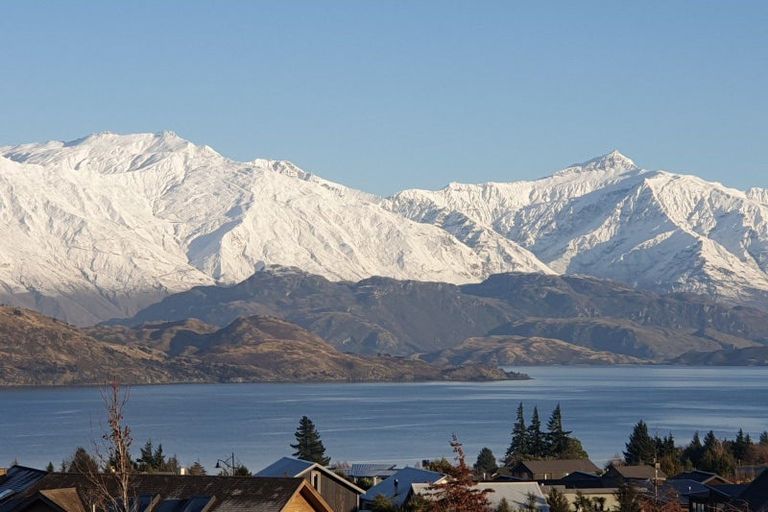 Photo of property in 47 Forest Heights, Wanaka, 9305