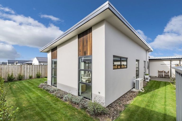 Photo of property in 9 Coney Place, Rolleston, 7614