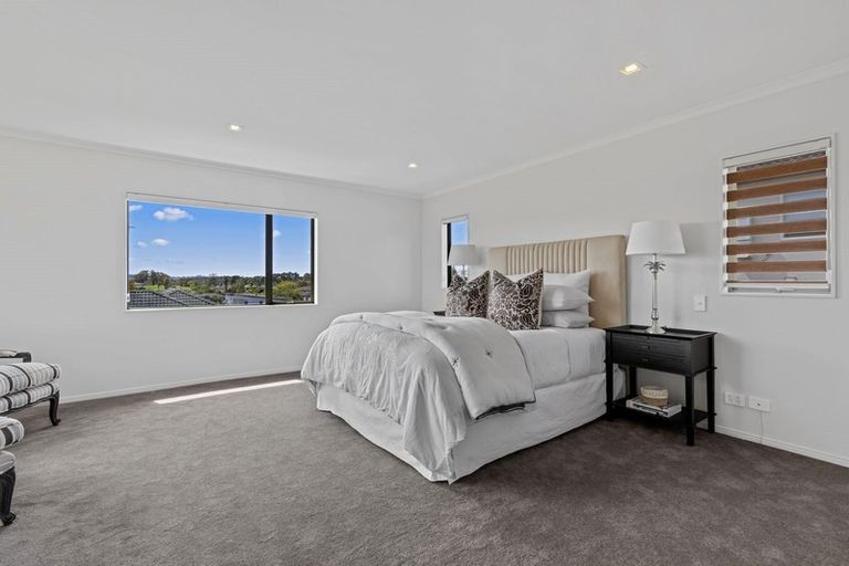 Photo of property in 38 Oakway Drive, Schnapper Rock, Auckland, 0632