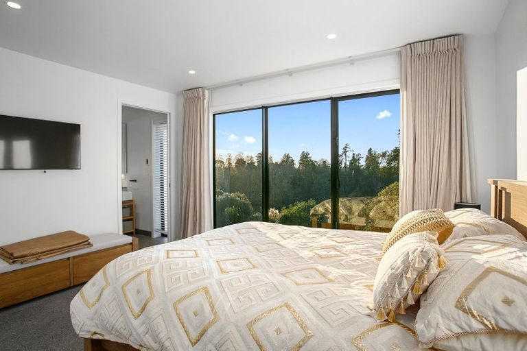 Photo of property in 9 Lakewood Lane, Cambridge, 3434