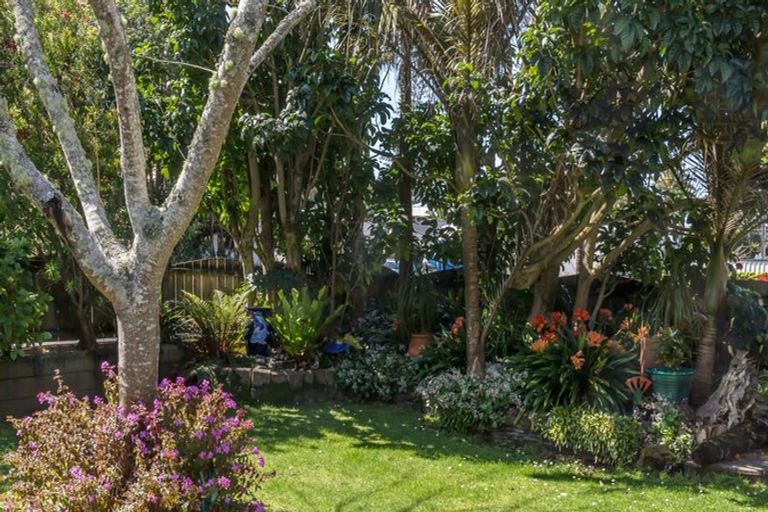 Photo of property in 1/16 Puriri Avenue, Greenlane, Auckland, 1051