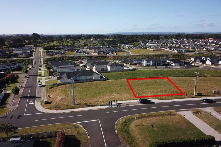 Photo of property in 72 Kaipara Portage Road, Riverhead, 0820