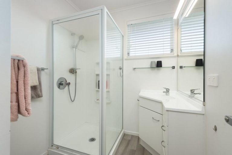 Photo of property in 121 Bellevue Road, Brookfield, Tauranga, 3110