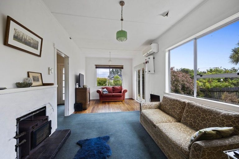 Photo of property in 7 Richmond Street, Inglewood, 4330