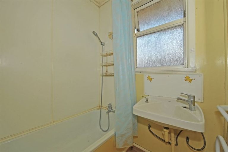 Photo of property in 40 Rowley Avenue, Hoon Hay, Christchurch, 8025