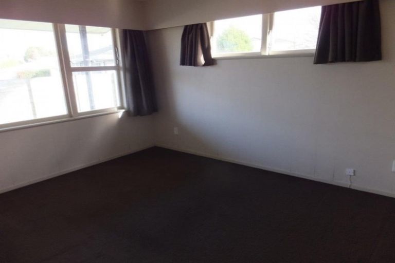 Photo of property in 15 Casper Street, Fairfield, Hamilton, 3214