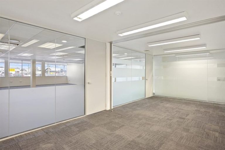 Photo of property in 29 Leeds Street, Milson, Palmerston North, 4414
