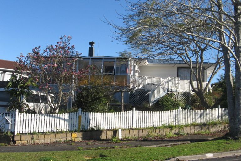 Photo of property in 9 Wessex Street, Tikipunga, Whangarei, 0112