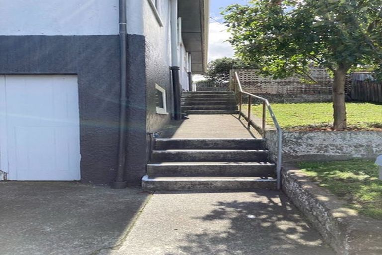 Photo of property in 2 Camperdown Road, Miramar, Wellington, 6022