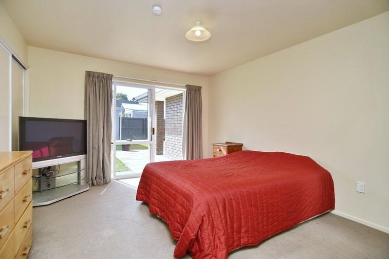 Photo of property in 59 Newnham Street, Rangiora, 7400
