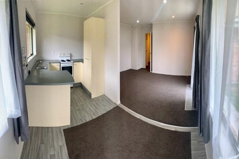 Photo of property in 30 Liddesdale Place, Papakura, 2110