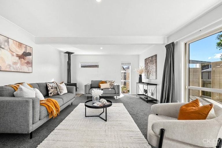 Photo of property in 2/1001 High Street, Avalon, Lower Hutt, 5011