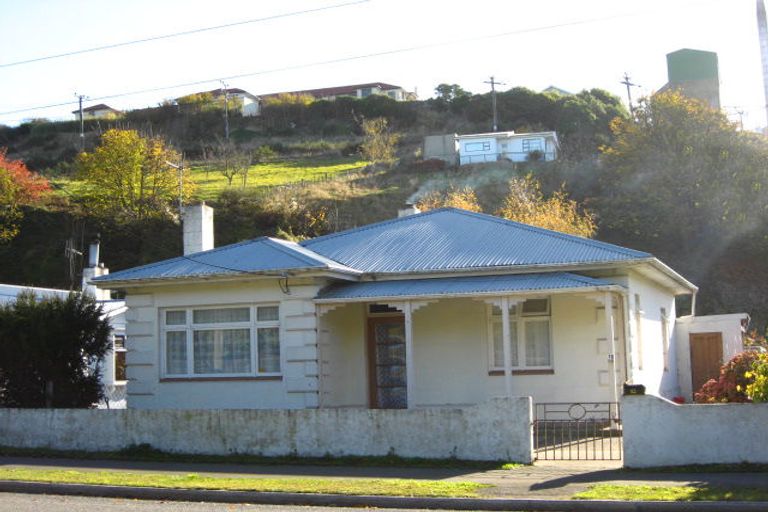 Photo of property in 12 Chelmer Street, Oamaru, 9400