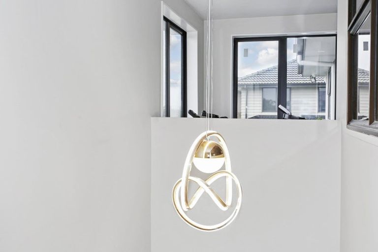 Photo of property in Oakwood Manor, 608c Massey Road, Mangere, Auckland, 2022