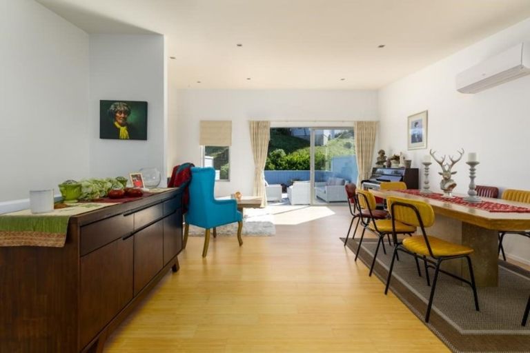 Photo of property in 3 Saddleback Grove, Karori, Wellington, 6012