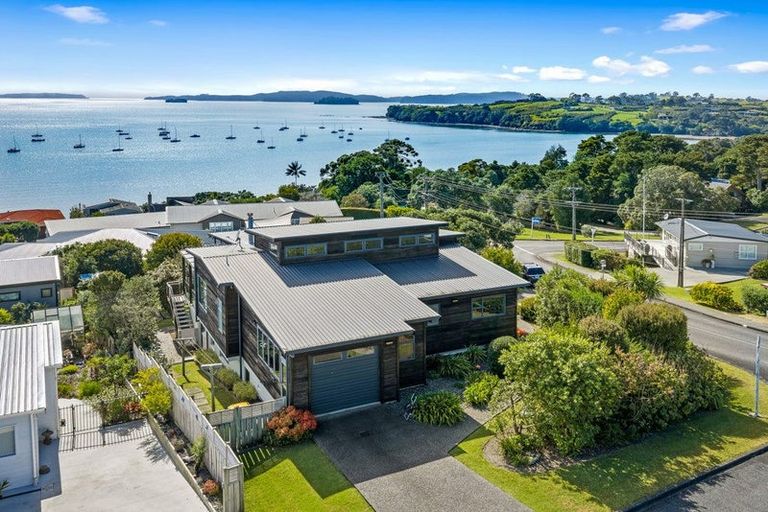 Photo of property in 19 Alexander Road, Algies Bay, Warkworth, 0920