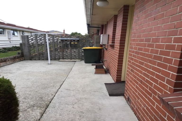 Photo of property in 21d Essex Street, Balclutha, 9230