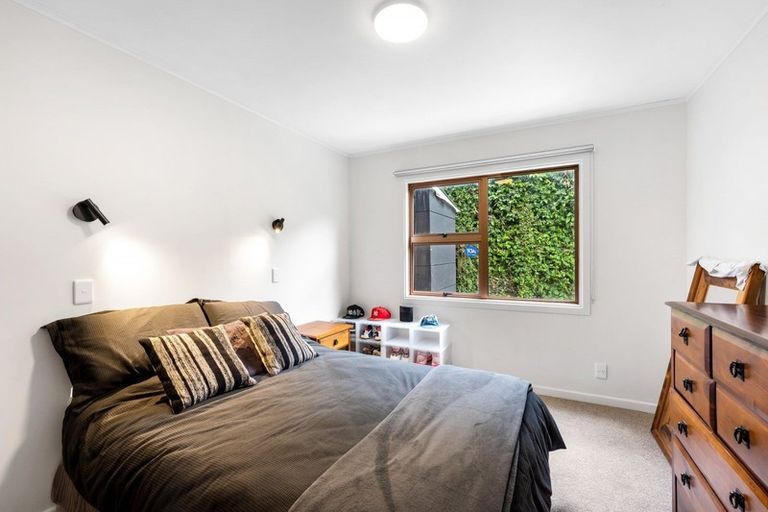 Photo of property in 39 Rawhiti Street, Stokes Valley, Lower Hutt, 5019
