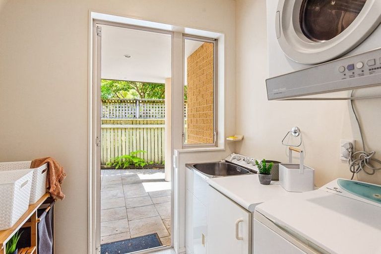 Photo of property in 2b Maple Lane, Waikanae, 5036