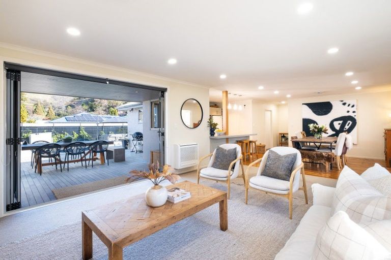 Photo of property in 2 Birdwood Street, Taradale, Napier, 4112