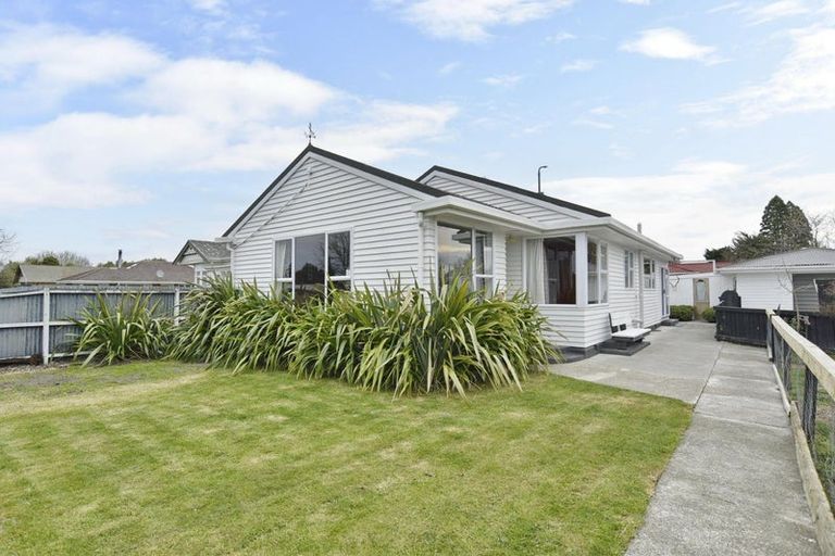 Photo of property in 93 Percival Street, Rangiora, 7400