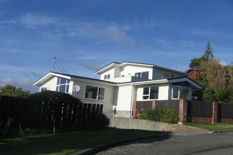 Photo of property in 21 The Anchorage, Whitby, Porirua, 5024