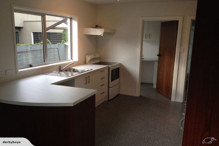 Photo of property in 1/12 Keoghs Lane, St Albans, Christchurch, 8014