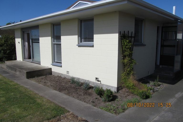 Photo of property in 35 Buckleys Road, Linwood, Christchurch, 8062