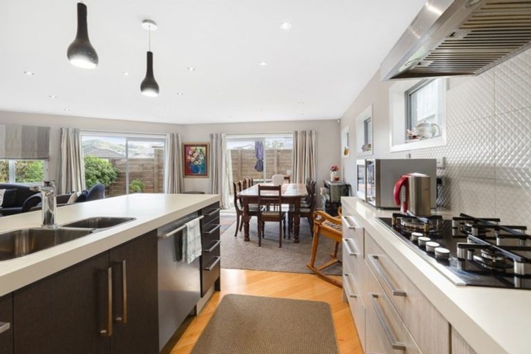 Photo of property in 3 Cresswell Place, Johnsonville, Wellington, 6037