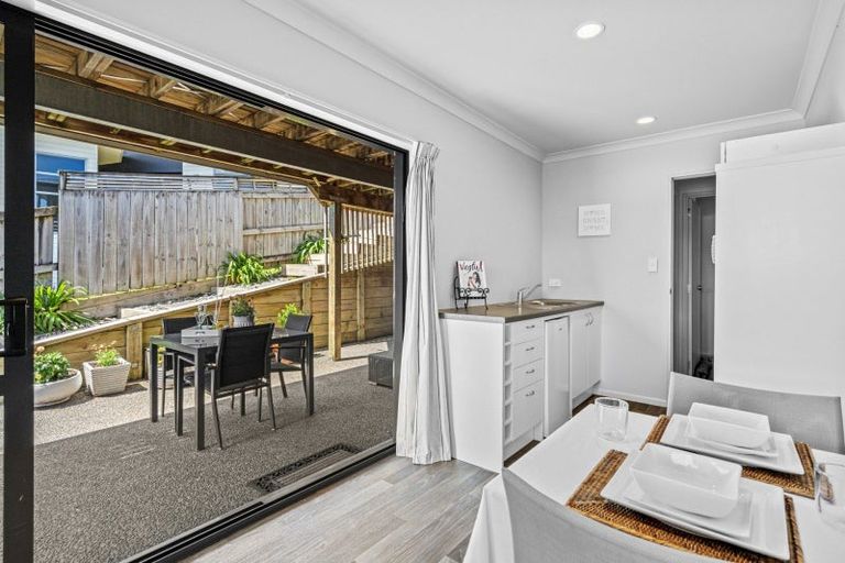 Photo of property in 18 Ko Place, Pyes Pa, Tauranga, 3112