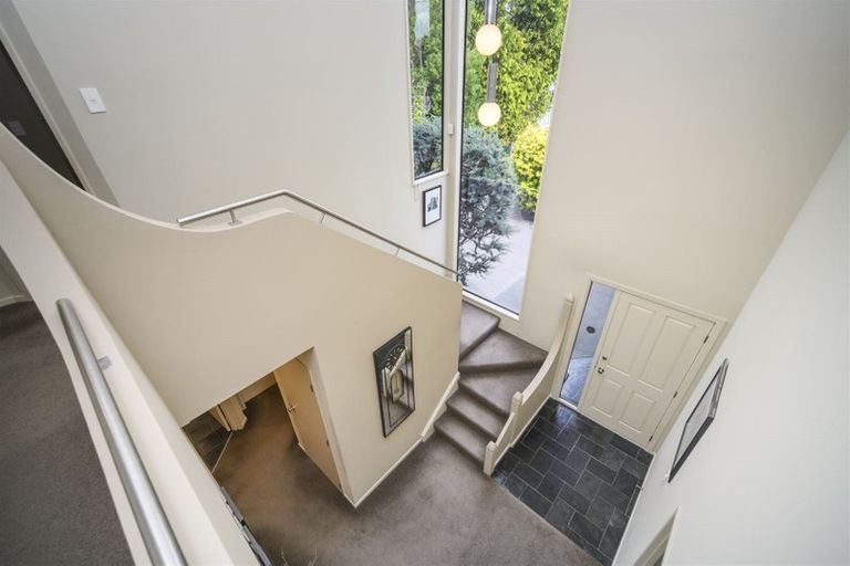 Photo of property in 16c Montgomery Terrace, Hokowhitu, Palmerston North, 4410