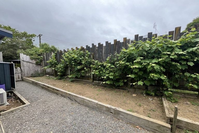 Photo of property in 56b Parsons Street, Frankleigh Park, New Plymouth, 4310