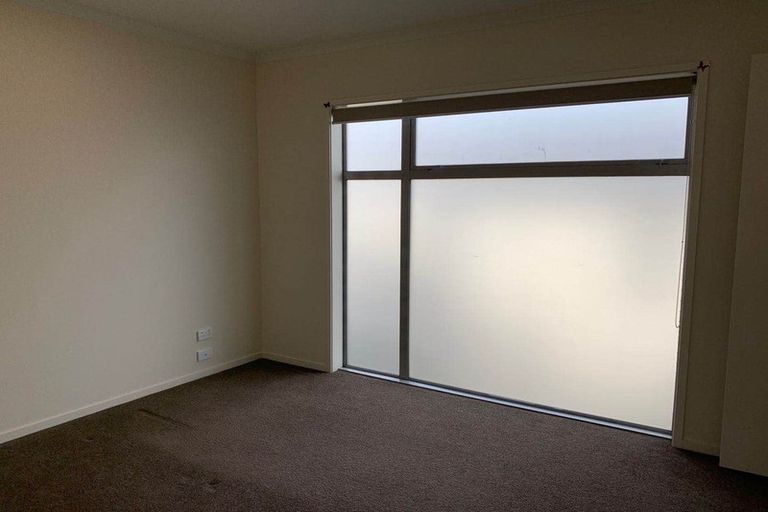 Photo of property in 215u1 Massey Street, Frankton, Hamilton, 3204