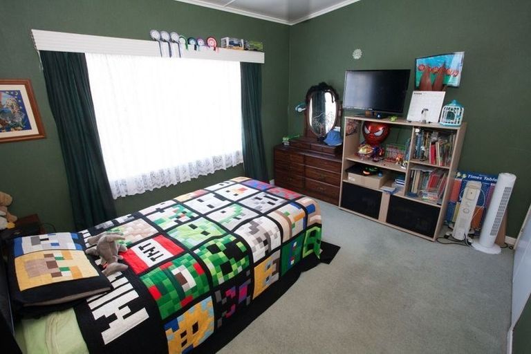 Photo of property in 16 Ralph Street, Huntly, 3700