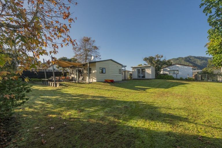 Photo of property in 19 Mccormick Place, Pauanui, Hikuai, 3579