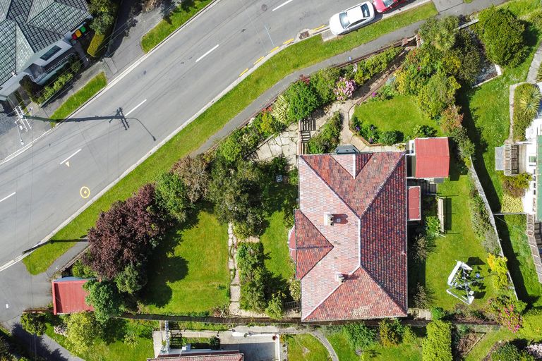 Photo of property in 56 Middleton Road, Kew, Dunedin, 9012