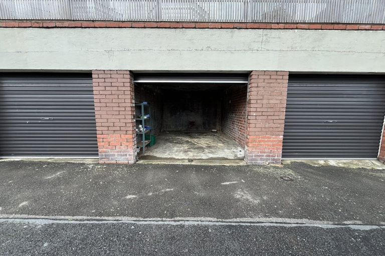 Photo of property in 31c Hall Street, Newtown, Wellington, 6021