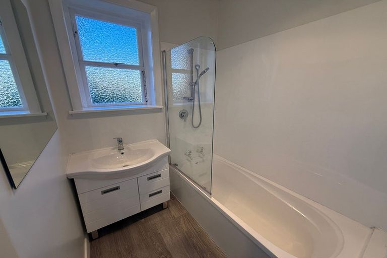 Photo of property in 5 Queen Street, Brighton, Dunedin, 9035