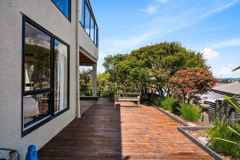 Photo of property in 19 Constable Lane, West Harbour, Auckland, 0618