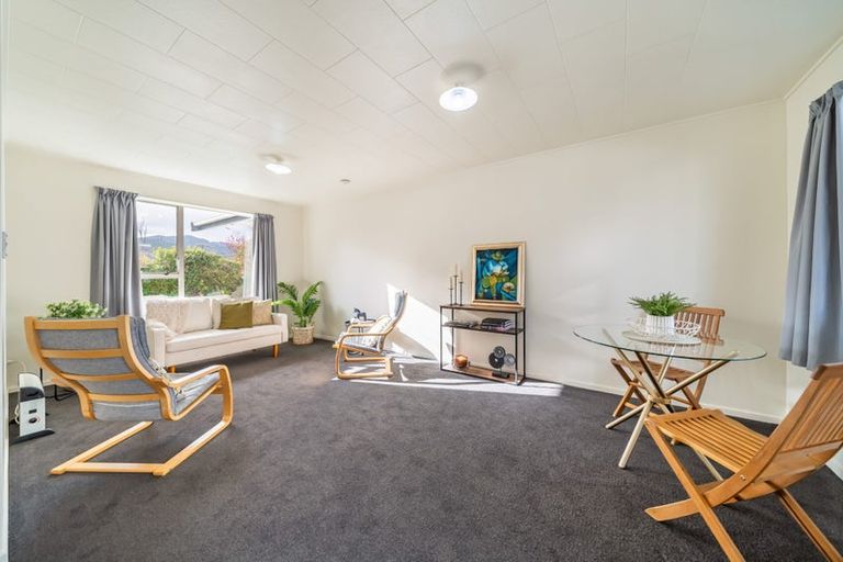 Photo of property in 528f2- Fergusson Drive, Trentham, Upper Hutt, 5018