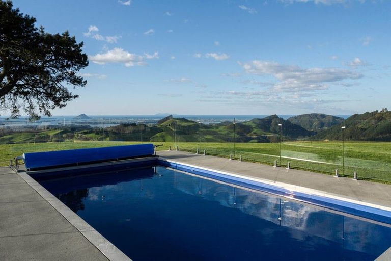 Photo of property in 668 Kaitemako Road, Welcome Bay, Tauranga, 3175